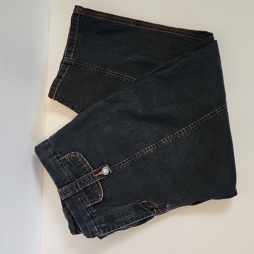 Venezia Women's Stretch Capri Jeans Size 16 Sparkle Buttons